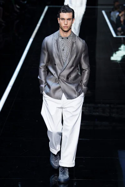 Look 82